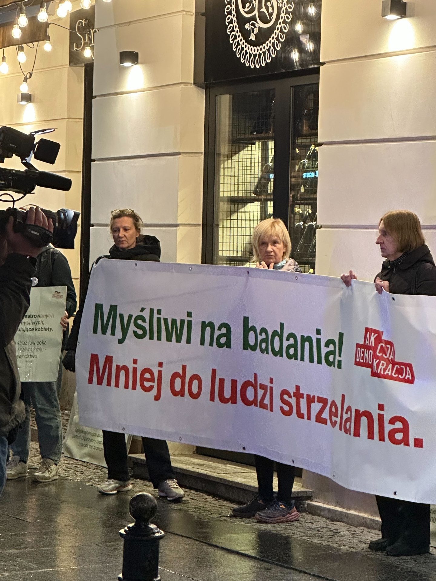 Zdjęcie ze zbiórki podpisów 5